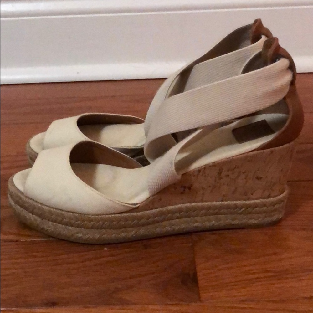 Tory Burch Wedges Size 9
